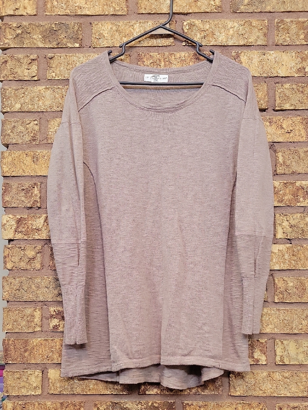 iF iT WeRe mE Relaxed Scoop Neck Long Sleeve Top Size Large